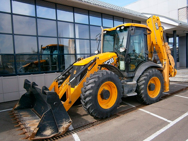 Фото экскаватора погрузчика JCB 4CX Фото экскаватора погрузчика 4CX